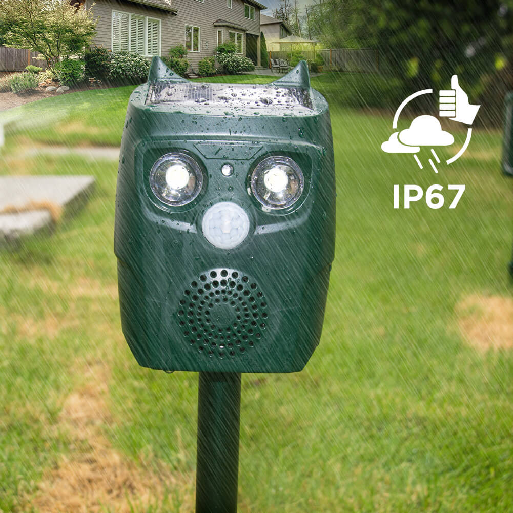 Smart Scarecrow Solar Sonic Animal Repeller (AR20) xpest